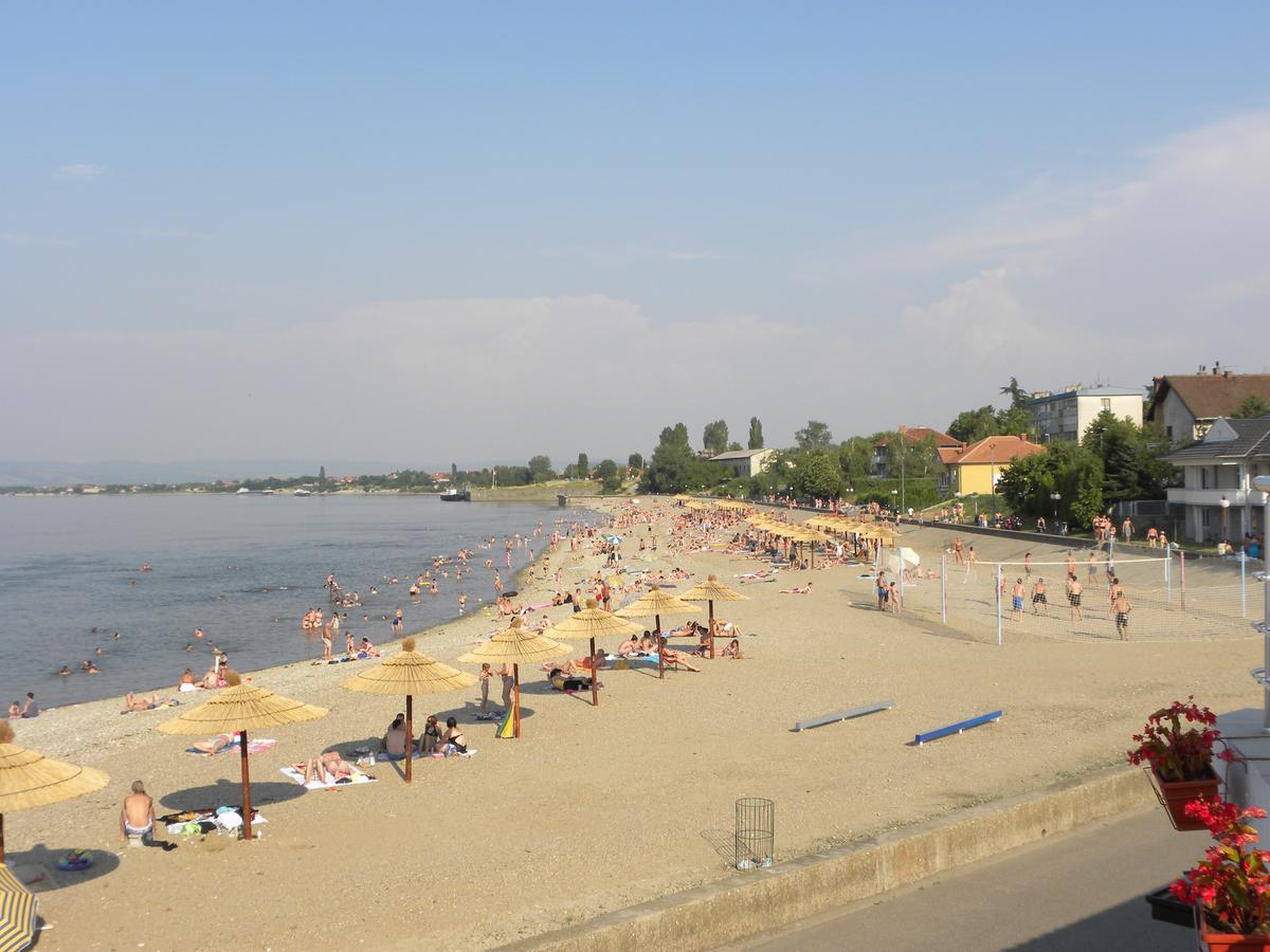 Hotel Aquastar Danube Kladovo Bagian luar foto